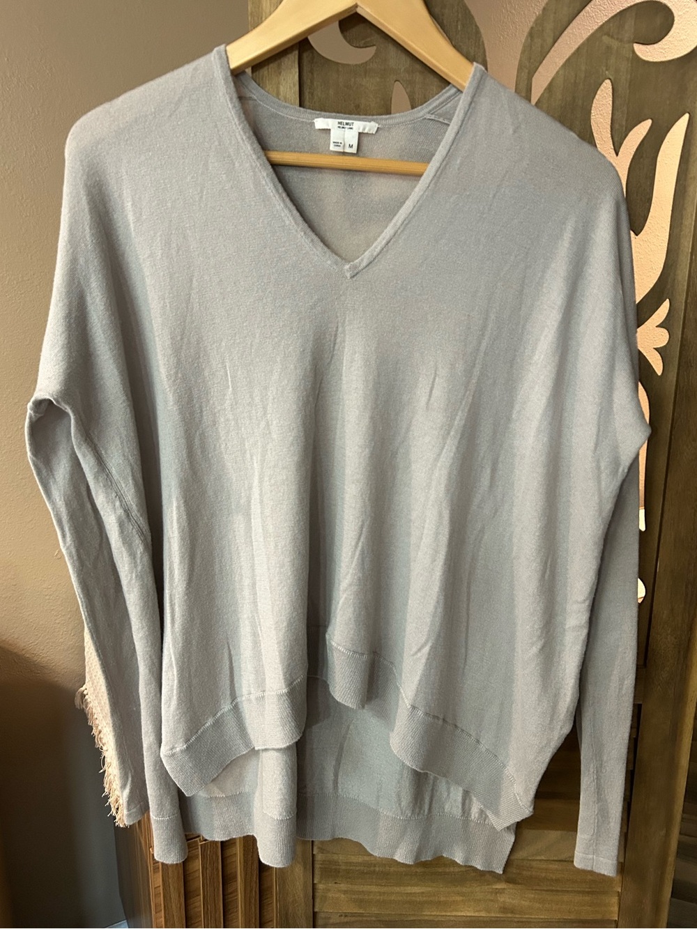 Helmut Lang Wide Hem V-Neck Pullover Sweatwe Size Medium Light Gray